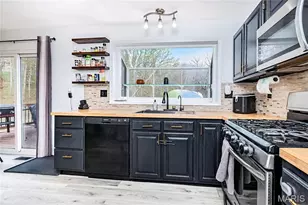 1721 Burgess Way, Barnhart, MO 63012 - Photo 10