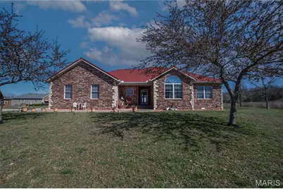2220 Curtis Street, Lebanon, MO 65536 - Photo 1