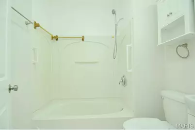 112 Mann Street, Lemay, MO 63125 - Photo 16