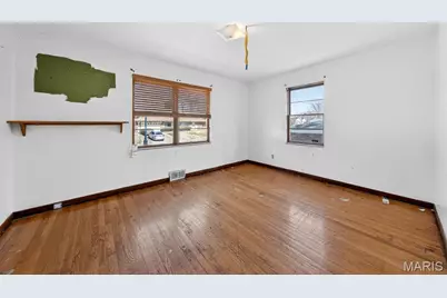 1326 Northumberland Drive, Saint Louis, MO 63137 - Photo 16