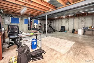 6301 Highland Estates Dr, Saint Louis, MO 63129 - Photo 36