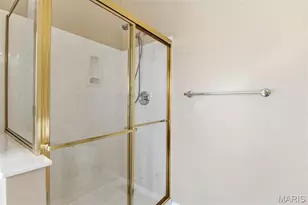 4304 Southridge Meadows Ct, Saint Louis, MO 63128 - Photo 22