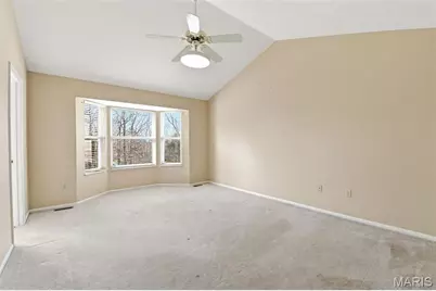 4304 Southridge Meadows Court, Saint Louis, MO 63128 - Photo 18
