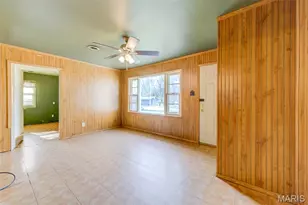 38 Marie Dr, Saint Charles, MO 63301 - Photo 4