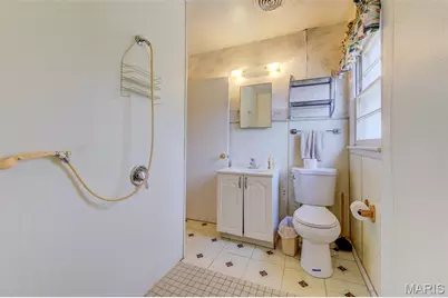 38 Marie Drive, Saint Charles, MO 63301 - Photo 12