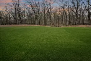 1647 Ridgefield Blf Ct, Eureka, MO 63025 - Photo 16