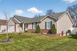 35 Swaying Pine Ln, Winfield, MO 63389 - Photo 4