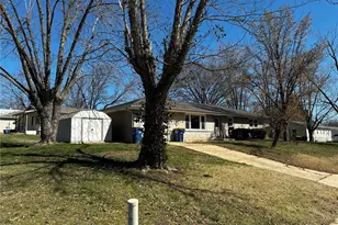 725 W Main St, Union, MO 63084 - Photo 1