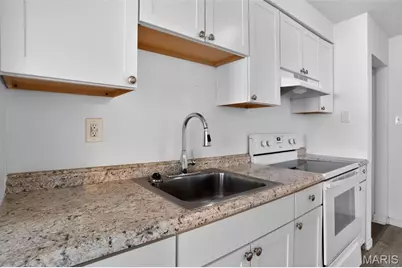 10522 Byfield Drive, St George, MO 63137 - Photo 18