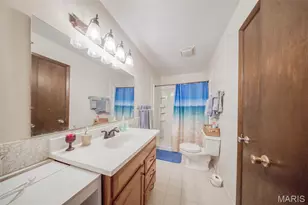 402 Locust St, Cuba, MO 65453 - Photo 28