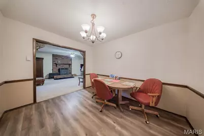 402 Locust Street, Cuba, MO 65453 - Photo 12