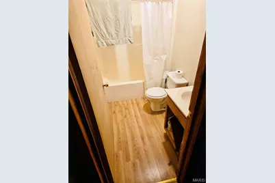 402 Locust Street, Cuba, MO 65453 - Photo 52