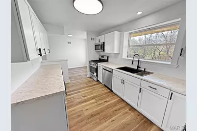 3755 Park Crest Drive, Saint Louis, MO 63125 - Photo 6