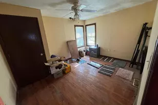 1417 Cedar St, Bismarck, MO 63624 - Photo 2