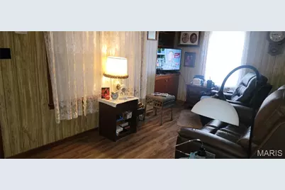 407 S Lindner Lane, New Melle, MO 65013 - Photo 4