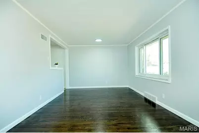 9816 Lakeford Lane, Affton, MO 63123 - Photo 6