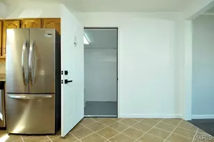 9816 Lakeford Ln, Unincorporated, MO 63123 - Photo 32