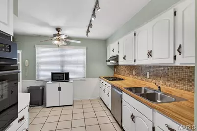 9467 Arban Drive, Crestwood, MO 63126 - Photo 8