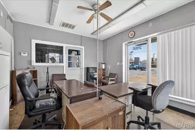 3166 Ashby Road, Saint Ann, MO 63074 - Photo 4