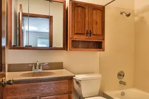 760 Woodside Trails Dr, Ballwin, MO 63021 - Photo 14