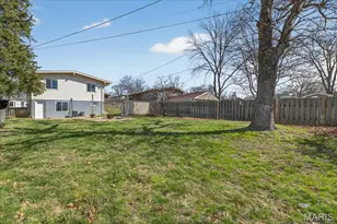 408 St Lawrence Dr, Ballwin, MO 63021 - Photo 24