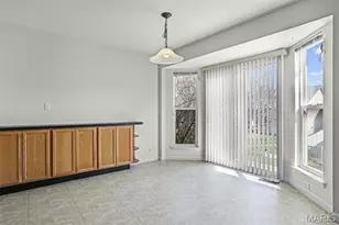 420 Country Stone Dr, Lake Saint Louis, MO 63367 - Photo 14