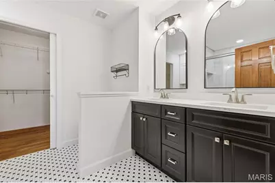 4 McKinley Pointe Court, Saint Charles, MO 63301 - Photo 24