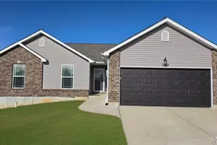 2124 Providence Park Ln, Herculaneum, MO 63048 - Photo 1