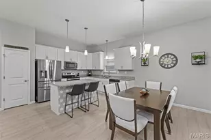 415 Knothole Ln, Wentzville, MO 63385 - Photo 8