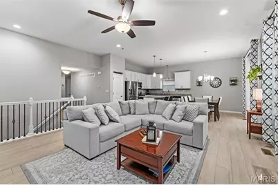 415 Knothole Lane, Wentzville, MO 63385 - Photo 6