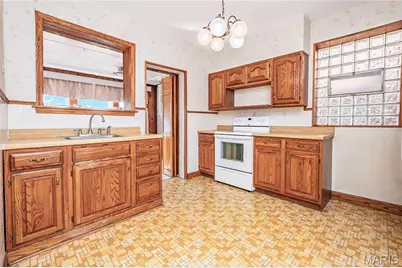 5418 Milentz Avenue, Saint Louis, MO 63109 - Photo 12
