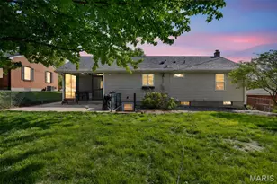 1901 W Adams St, Saint Charles, MO 63301 - Photo 42