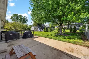 1901 W Adams St, Saint Charles, MO 63301 - Photo 40