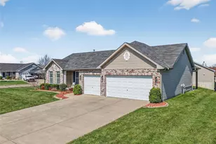 401 Shady River Dr, Saint Paul, MO 63366 - Photo 36