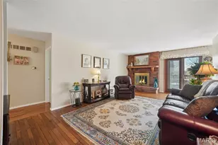 5776 Karamar Dr, Unincorporated, MO 63128 - Photo 6