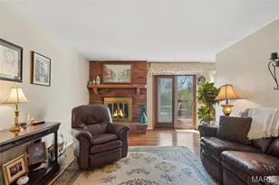 5776 Karamar Dr, Unincorporated, MO 63128 - Photo 8