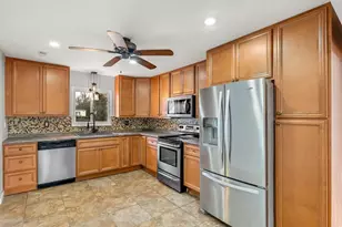 105 Lavernel Dr, Fenton, MO 63026 - Photo 10