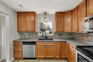 105 Lavernel Dr, Fenton, MO 63026 - Photo 12