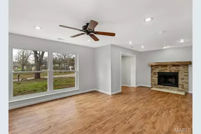 105 Lavernel Drive, Fenton, MO 63026 - Photo 6