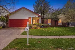 61 Majestic Ct, Fenton, MO 63026 - Photo 1