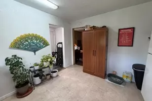 721 Cynthia St, Poplar Bluff, MO 63901 - Photo 10