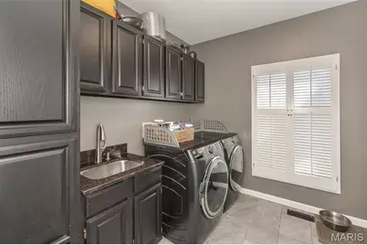 2029 Brook Hill Lane, Chesterfield, MO 63017 - Photo 14