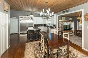 2029 Brook Hill Ln, Chesterfield, MO 63017 - Photo 6