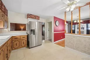 705 S Lafayette St, Florissant, MO 63031 - Photo 10