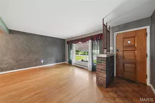 705 S Lafayette St, Florissant, MO 63031 - Photo 4