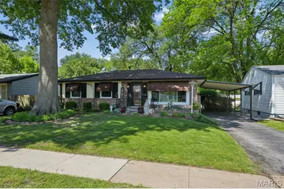 705 S Lafayette Street, Florissant, MO 63031 - Photo 2