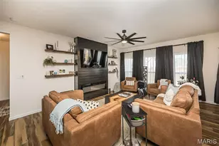 619 Schapers Ct, Moscow Mills, MO 63362 - Photo 6