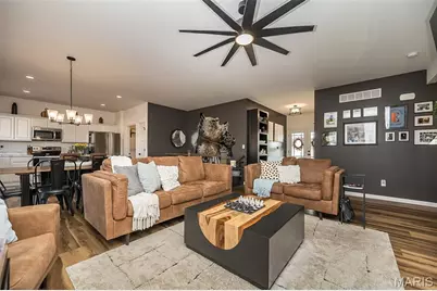 619 Schapers Court, Moscow Mills, MO 63362 - Photo 8