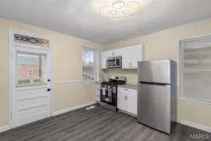 4331 S 38th St, Saint Louis, MO 63116 - Photo 24