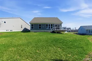 2 Spinney Bough Ct, Wentzville, MO 63385 - Photo 36